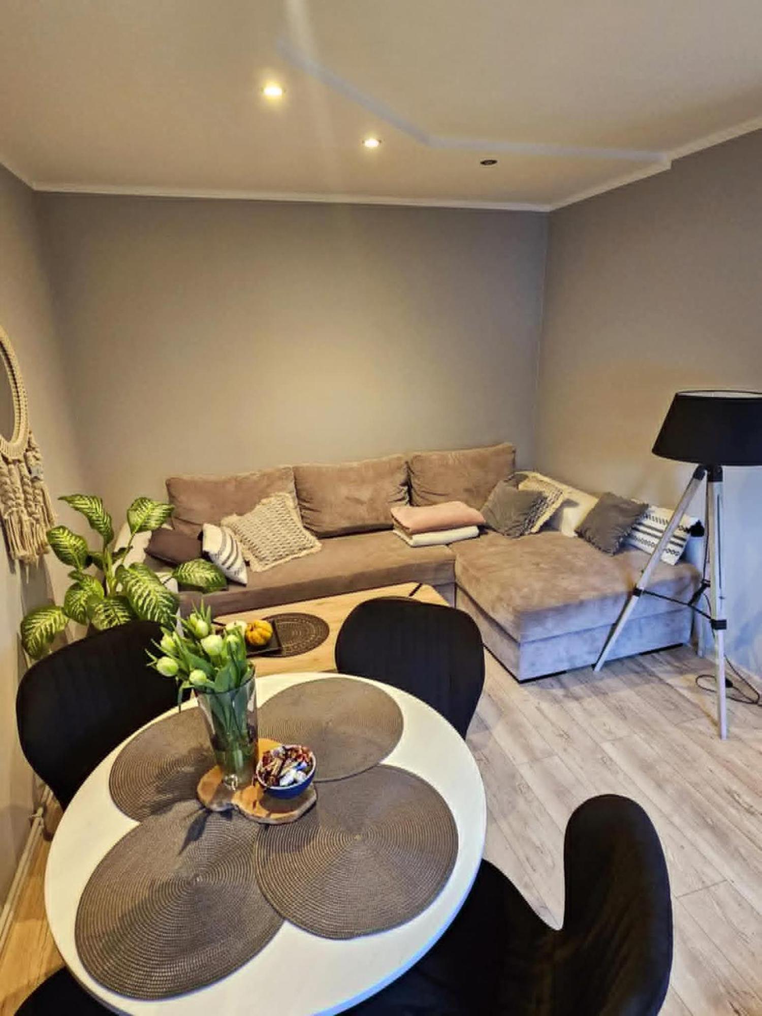 Apartament 41 Jelenia Góra Exteriör bild
